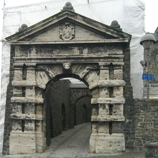 Stabilisierung Natursteinmauer
